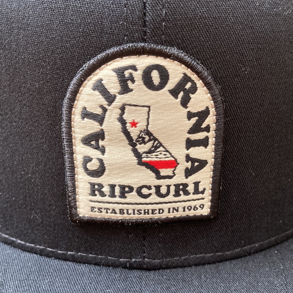 RIPCURL HAT - Picture 2 of 5
